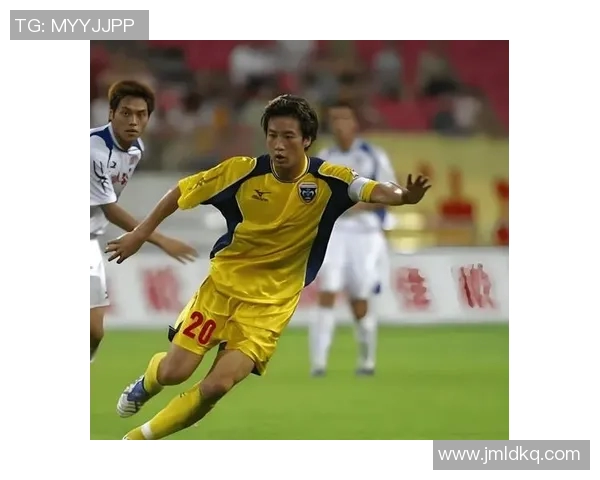 川籍足球明星风采展示及成就回顾全景图鉴